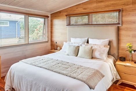 Photo of property in 215 Manly Street, Paraparaumu Beach, Paraparaumu, 5032