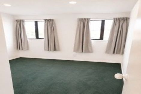 Photo of property in 74 Mandeville Street, Riccarton, Christchurch, 8011