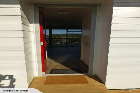 Photo of property in 23 Manukau Road, Raglan, 3225