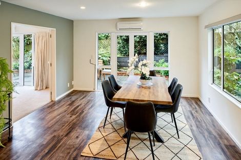 Photo of property in 44 Cheviot Road, Lowry Bay, Lower Hutt, 5013