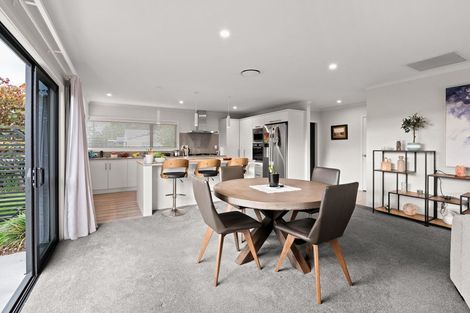 Photo of property in 2 Probert Crescent, Chartwell, Hamilton, 3210