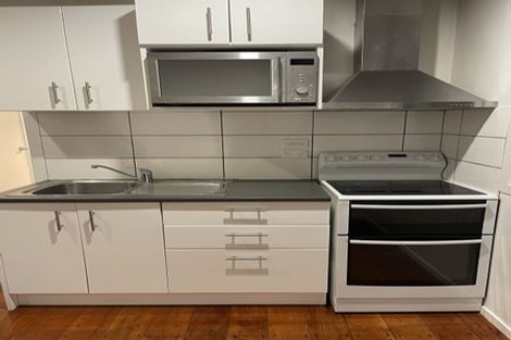 Photo of property in 141a Onslow Road, Khandallah, Wellington, 6035