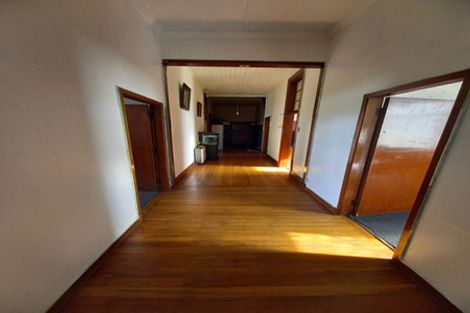 Photo of property in 14 Bridge Street, Tuatapere, 9620