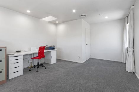 Photo of property in 29 Greystoke Lane, Avonhead, Christchurch, 8042