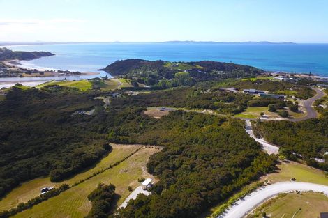 Photo of property in 120 Stratford Drive, Cable Bay, 0420