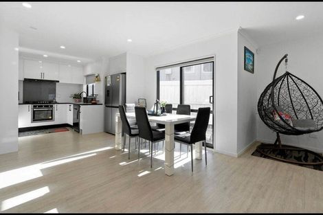 Photo of property in 4e Old Wairoa Road, Papakura, 2110