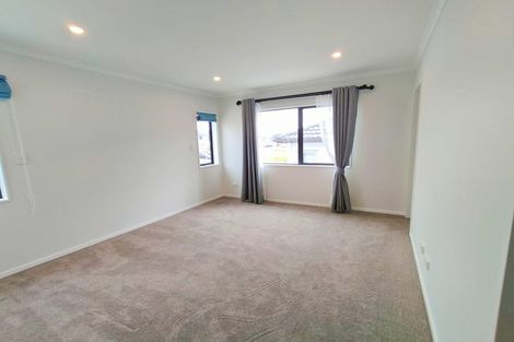 Photo of property in 4 Dungloe Avenue, Flat Bush, Auckland, 2019