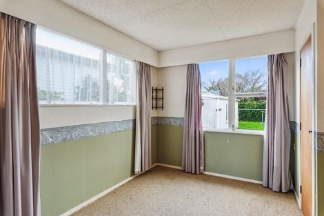 Photo of property in 13 Bahama Crescent, Paraparaumu Beach, Paraparaumu, 5032