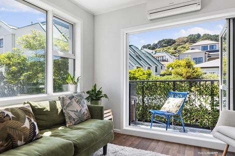 Photo of property in 4/36 Roxburgh Street, Mount Victoria, Wellington, 6011