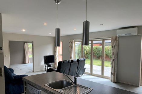 Photo of property in 9 Pollock Place, Rolleston, 7614