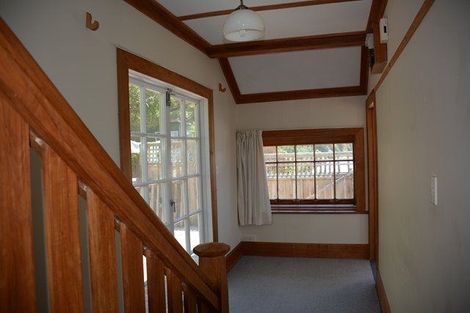 Photo of property in 120 Inglis Street, Seatoun, Wellington, 6022