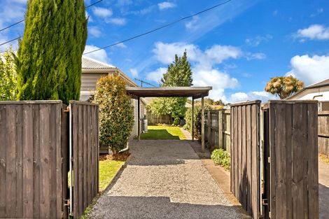 Photo of property in 5 Seymour Street, Hornby, Christchurch, 8042