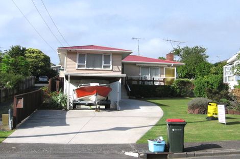 Photo of property in 12 Battersby Avenue, Mount Roskill, Auckland, 1041