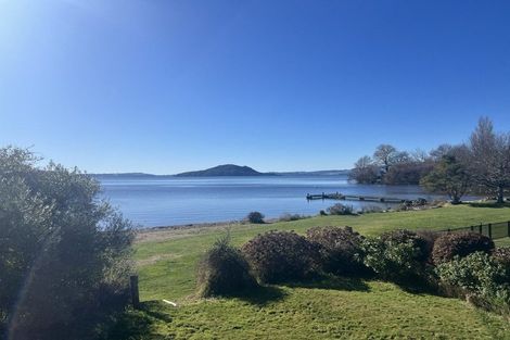 Photo of property in 16b Gemini Place, Kawaha Point, Rotorua, 3010