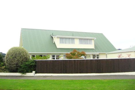 Photo of property in 11 Walton Park Avenue, Fairfield, Dunedin, 9018