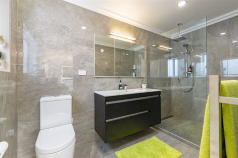 Photo of property in 313 Maungaraki Road, Maungaraki, Lower Hutt, 5010