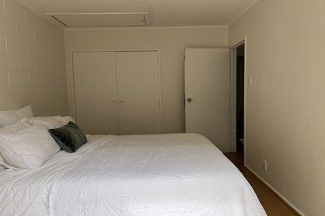 Photo of property in 2/106 Monarch Avenue, Hillcrest, Auckland, 0627