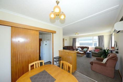 Photo of property in 9 Shaftesbury Street, Avonhead, Christchurch, 8042