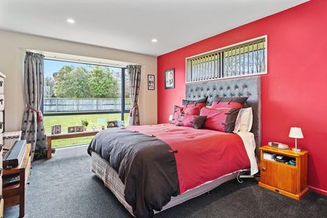 Photo of property in 1 Newton Place, Amberley, 7410