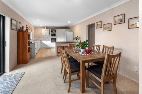 Photo of property in 5 Maurton Place, Onerahi, Whangarei, 0110