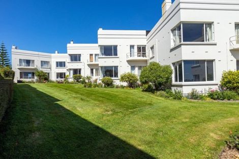 Photo of property in 1-12/48 The Bay Hill, Timaru, 7910