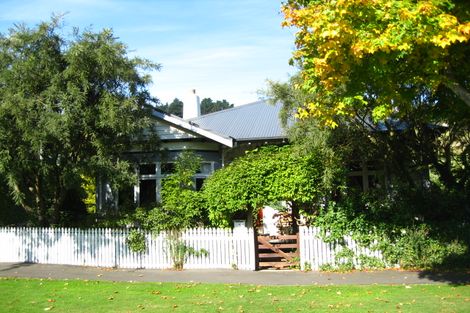 Photo of property in 6 Ainslee Place, North East Valley, Dunedin, 9010