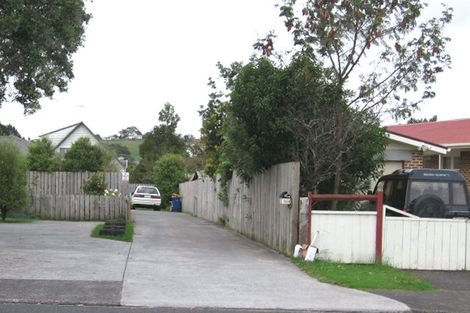 Photo of property in 332a Royal Road, Massey, Auckland, 0614