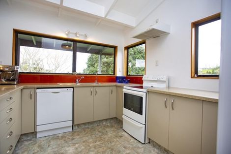 Photo of property in 231 Tukere Drive, Whangamata, 3620