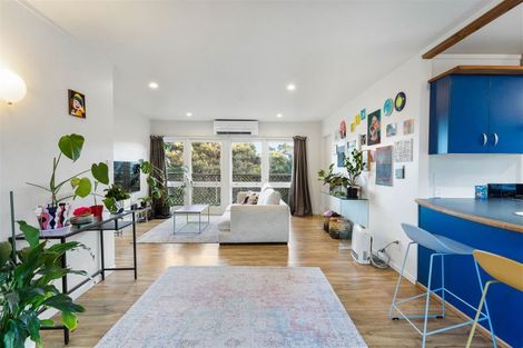 Photo of property in 2/38 Noeleen Street, Glenfield, Auckland, 0629