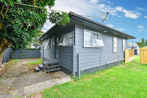 Photo of property in 1/12 Naomi Place, Manurewa, Auckland, 2102