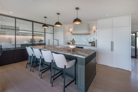 Photo of property in 31a Stanley Point Road, Stanley Point, Auckland, 0624