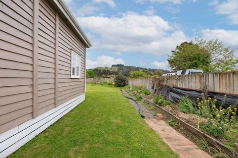 Photo of property in 5 Wackrow Street, Taumarunui, 3920
