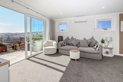 Photo of property in 5 Church Hill Road, Green Island, Dunedin, 9018