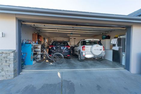 Photo of property in 12 Tawera Place, Te Anau, 9679