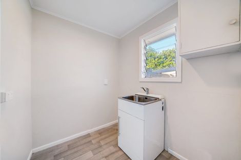 Photo of property in 26 Miller Road, Mangere Bridge, Auckland, 2022