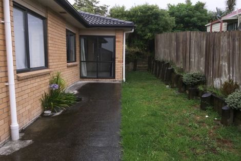 Photo of property in 248 Royal Road, Massey, Auckland, 0614