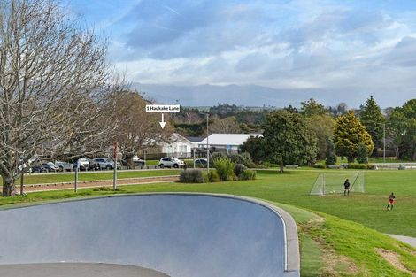 Photo of property in 1 Hauhake Lane, Omokoroa, 3114