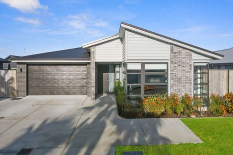 Photo of property in 18 Monilia Way, Papamoa Beach, Papamoa, 3118