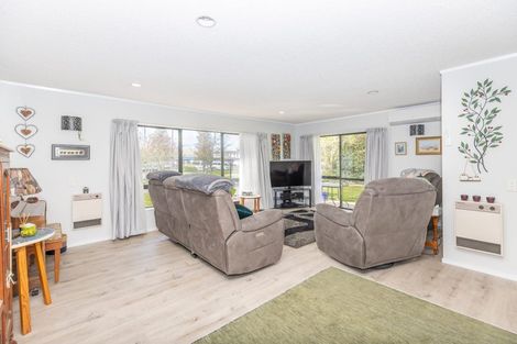 Photo of property in 115 Oakridge Grove, Flagstaff, Hamilton, 3210