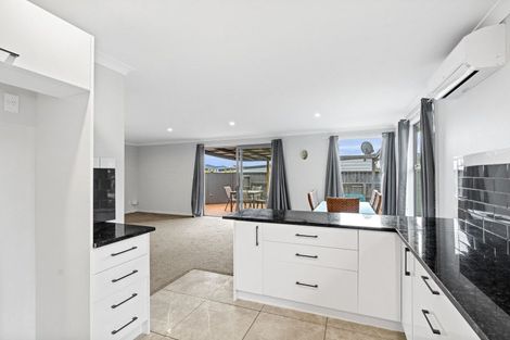 Photo of property in 276 Peka Peka Road, Peka Peka, Waikanae, 5391