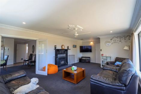 Photo of property in 90 Acacia Drive, Levels, Timaru, 7973