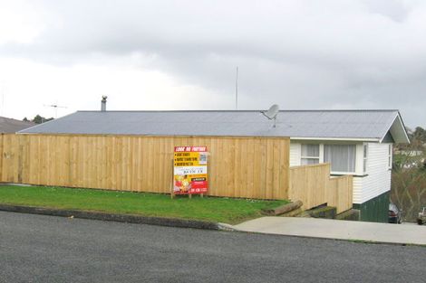 Photo of property in 27 Ogle Crescent, Te Kamo, Whangarei, 0112