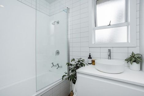 Photo of property in 52 Aberdeen Road, Saint Clair, Dunedin, 9012