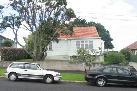 Photo of property in 3 Colchester Avenue, Glendowie, Auckland, 1071
