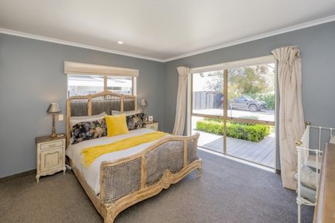 Photo of property in 8a Dee Street, Levin, 5510