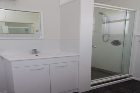 Photo of property in 1 Patea Place, Terrace End, Palmerston North, 4410