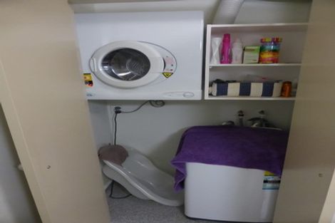 Photo of property in 2/42 Constable Street, Newtown, Wellington, 6021