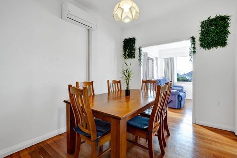 Photo of property in 16 Achilles Street, Stratford, 4332