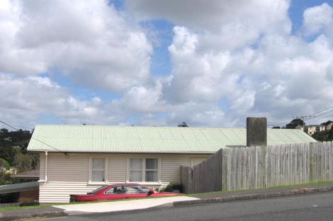 Photo of property in 2/109 Target Road, Totara Vale, Auckland, 0629