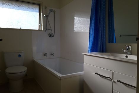 Photo of property in 2/72 Fairfield Avenue, Addington, Christchurch, 8024